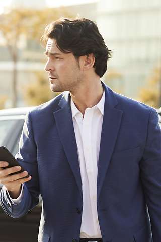 Fleet management voor verteยญgenยญwoorยญdigers, verkoop- en service- teams