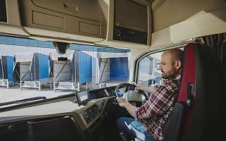 truck driver pro8475 rearview 02
