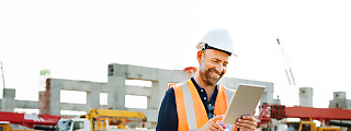 construction worker with pad 02