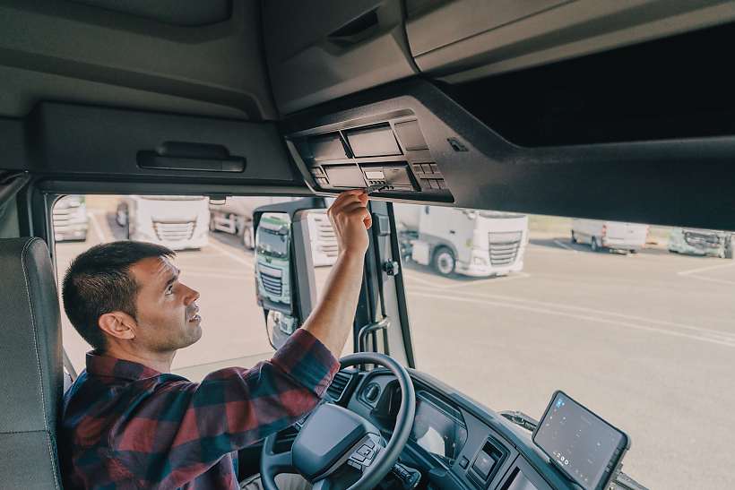 Tachografy w lekkich pojazdach od lipca 2026